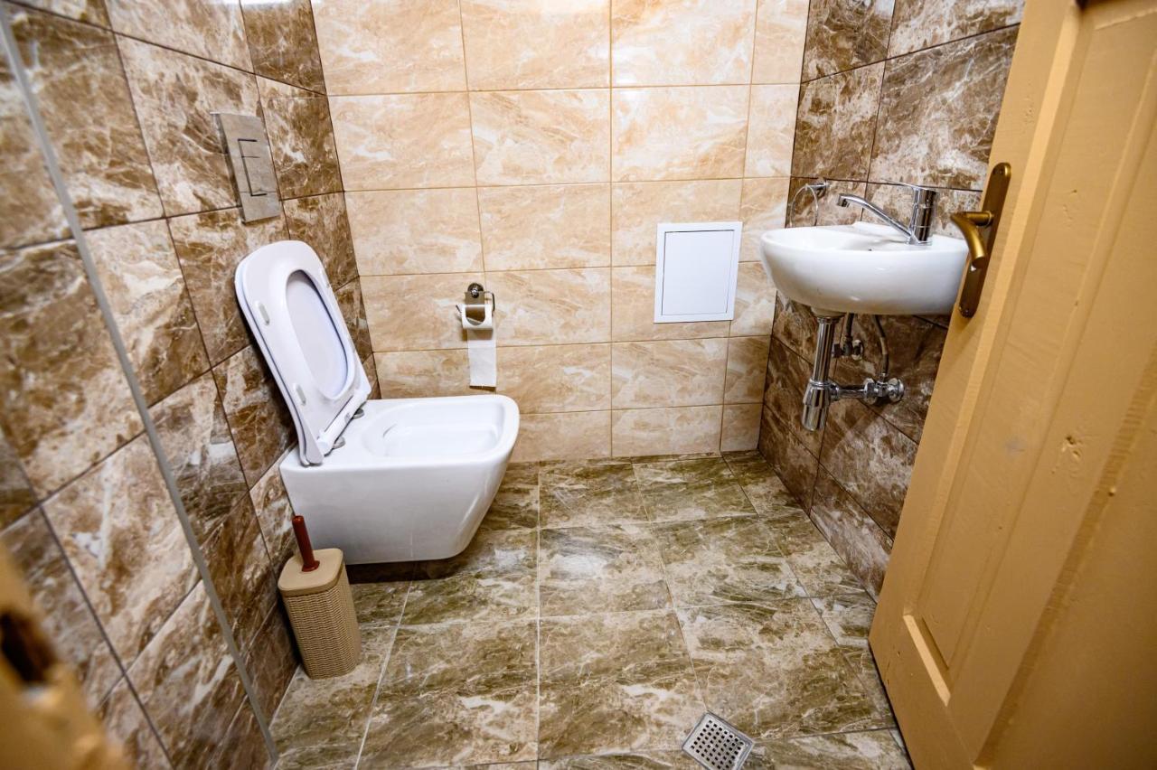 Lalev Guest House Bansko Extérieur photo