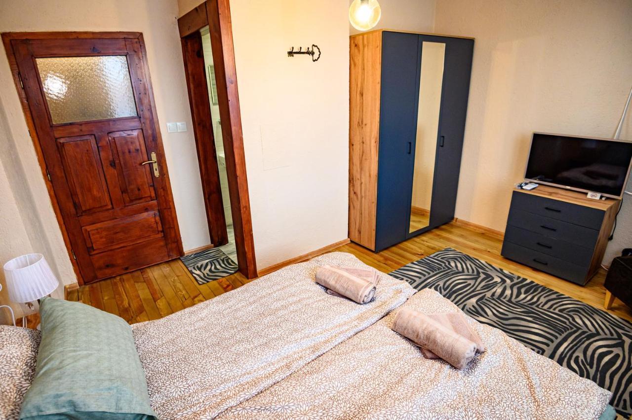 Lalev Guest House Bansko Extérieur photo